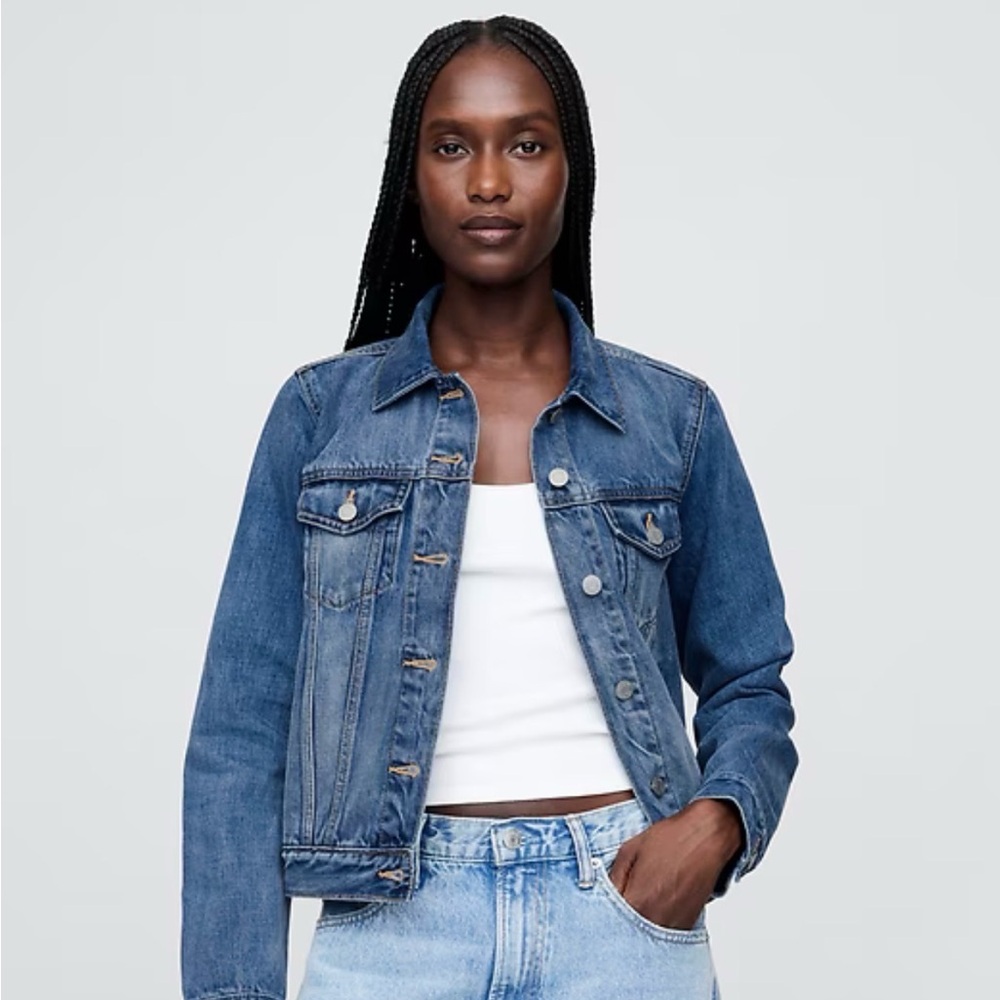 GAP Denim Jacket 💙 | Women’s Size M